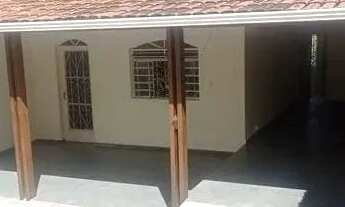 Imagem 6: Excelente casa no Arsenal ( longe de comunidade) aceita negociação