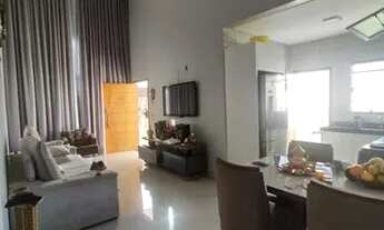 Imagem 4: Casa para venda com 360 metros quadrados com 3 quartos