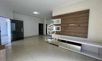 Imagem 3: Casa com 4 quartos, em terreno grande, à venda no centro de Palmas