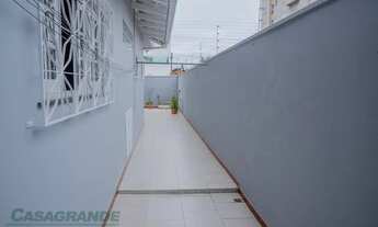 Imagem 6: Imponente sobrado com 310 metros quadrados, com excelente disposição de todos os ambientes