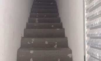 Imagem 3: Vende-se uma casa com garagem