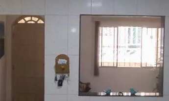 Imagem 2: VENDO IMÓVEL Casa com 3 dormitórios