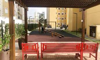 Imagem 4: Apartamento para aluguel e venda possui 40 metros quadrados com 2 quartos