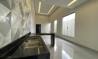 Imagem 2: Térrea para venda possui 150 metros quadrados com 3 quartos em Granada - Uberlândia - MG