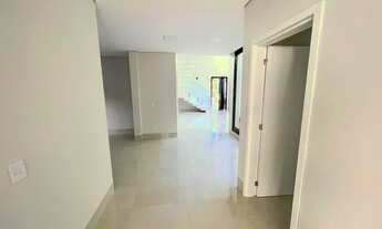 Imagem 5: Sobrado no Belvedere I - 287m² de área construída e piscina com 20m²