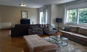 Imagem 4: Mansão com 06 dormitórios em condomínio de alto padrão a venda em Campos do Jordão-SP