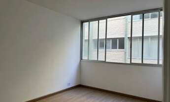 Imagem 4: APTO PARA ALUGAR COM 1 DORM., NO PRIMEIRO ANDAR, SEM ELEVADOR !