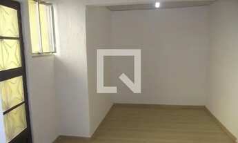 Imagem 2: Casa para Aluguel - Pilares, 1 Quarto, 50 m2