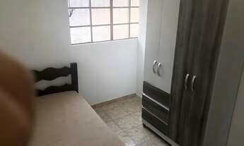 Imagem 2: Quarto para solteiro