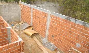 Imagem 5: Casa em construção em condomínio