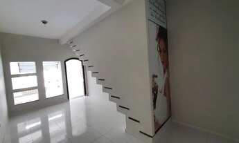 Imagem 5: Sobrado para aluguel possui 180 metros quadrados com 2 quartos em Centro - Jacareí - SP