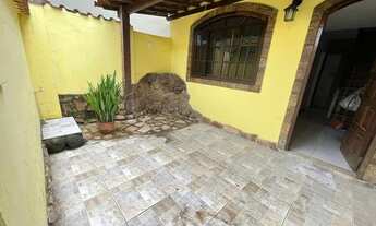 Imagem 3: Ótimo Local ! Casa com 2 dormitórios