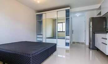 Imagem 5: Studio em frente ao metrô Luz, linhas Amarela e Azul do metrô