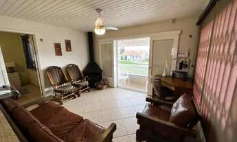 Imagem 5: Oportunidade Imperdível! Sobrado com Vista para o Mar em Tramandaí - Apenas 200 metros da