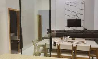 Imagem 2: Casa para venda com 195 metros quadrados com 3 dorm