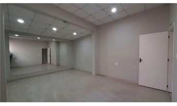 Imagem 2: Casa - Rua Tito - 4 ambientes, dois banheiros e copa