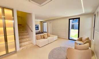 Imagem 6: Casa em condomínio fechado com porteira fechada