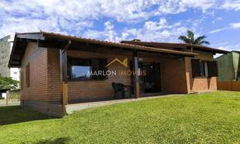 Imagem 3: Disponível somente FEVEREIRO - Casa 3 dorms com suíte e churrasqueira, junto a Lagoa do Vi