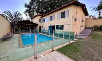 Imagem: Casa para aluguel, 4 quartos, 2 suítes