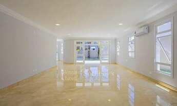 Imagem 7: Casa reformada com lazer ensolarado e ambientes integrados