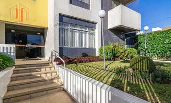 Imagem 2: Apartamento para Venda em Curitiba, Cabral, 3 dormitórios, 1 suíte, 2 banheiros, 2 vagas