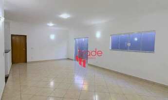 Imagem: Casa à Venda de 03 Quartos no Bairro Parque