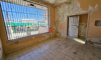 Imagem 2: Casa na Av. Constantino Nery (Residencial ou comercial