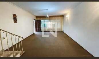 Imagem: Casa à Venda - Água Fria, 4 Quartos, 249