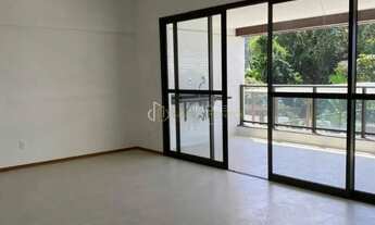 Imagem 5: Apartamento à Venda no Alphaville I, 3 suítes, 128m², varanda gourmet, dependência , 3 vag