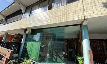 Imagem: Sobrado Residencial Desocupado à Venda