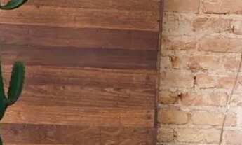 Imagem 5: Linda casa com jardim, piscina, churrasqueira e sauna! Área linear c/ 4 quart e escritório