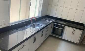 Imagem 2: Casa Sobrado à Venda - O Lar Perfeito para Você e Sua Família!