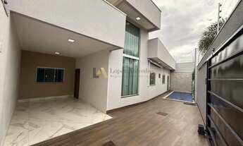 Imagem: Casa com piscina a venda no bairro Vale