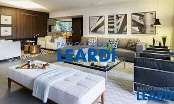 Imagem: APARTAMENTO - VILA ROMANA - SP