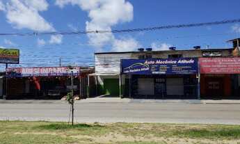 Imagem 4: Casas em Prazeres ao lado da estação de metrô Monte Guararapes
