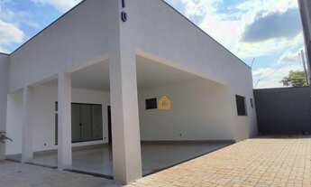 Imagem 3: Casa no Parque das Grevíleas. Cômodos grandes arquitetura Imponente