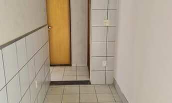 Imagem 6: Sobrado para aluguel possui 585 metros quadrados com 4 quartos em Jardim Planalto - Goiâni