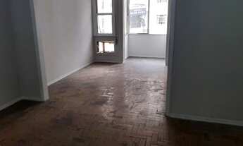 Imagem 6: Quadrante Constante Ramos, Frente, Andar alto, Sol da Manhã, 2 Salas, 3 quartos com vaga