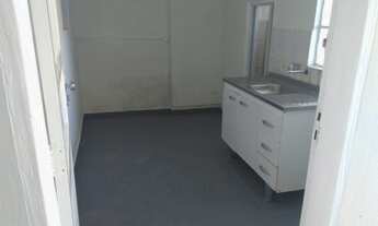 Imagem 2: Sobrado para venda possui 244 metros quadrados com 3 quartos em Bela Vista - Osasco - São