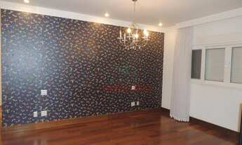 Imagem 4: Casa Climatizada c/ 4 suítes completa em armários, 661 m² Construção