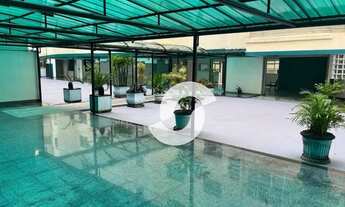 Imagem 4: More a meio quarteirão da Praia de Icaraí