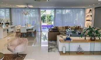 Imagem 6: Casa de 730 metros quadrados com 5 quartos em Barra da Tijuca - Rio de Janeiro - RJ