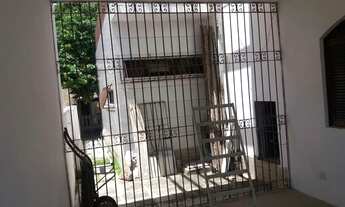 Imagem 3: Casa para venda possui 128 metros quadrados com 3 quartos em Castelo Branco - Salvador - B