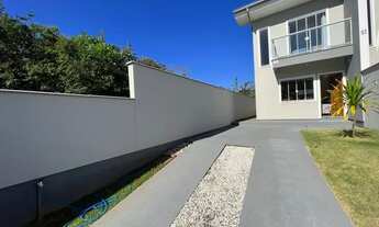 Imagem: Sobrado em Forquilhas - São José - SC