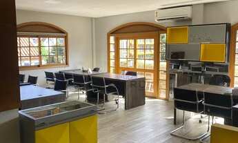 Imagem: Sala comercial no Centro de Gramado!