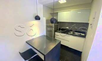 Imagem 4: Flat totalmente reformado com linda vista para o bairro em Higienópolis disponível para lo