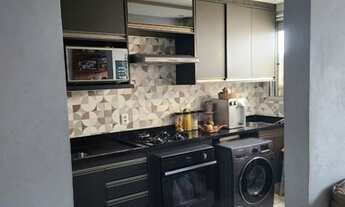 Imagem 2: VENDO APARTAMENTO PORTEIRA-FECHADA NO JARDIM DAS MARGARIDAS 2/4, COND. CLUBE, R$ 260.000,0