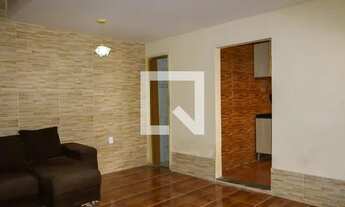 Imagem 4: Casa para Aluguel - Quintino Bocaiúva, 2 Quartos, 50 m2