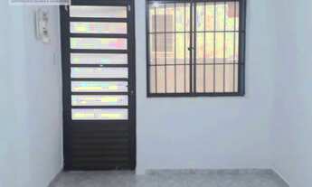 Imagem 4: 01 dormitório, vaga para 03 carros e quintal. Próximo à estação Jardim São Paulo - Ayrton