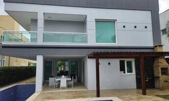 Imagem 6: Casa de condomínio para aluguel possui 368 metros quadrados com 4 quartos